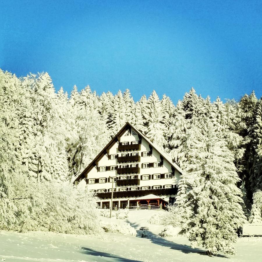 Hotel Tisa Pohorje Hocko Pohorje Bagian luar foto