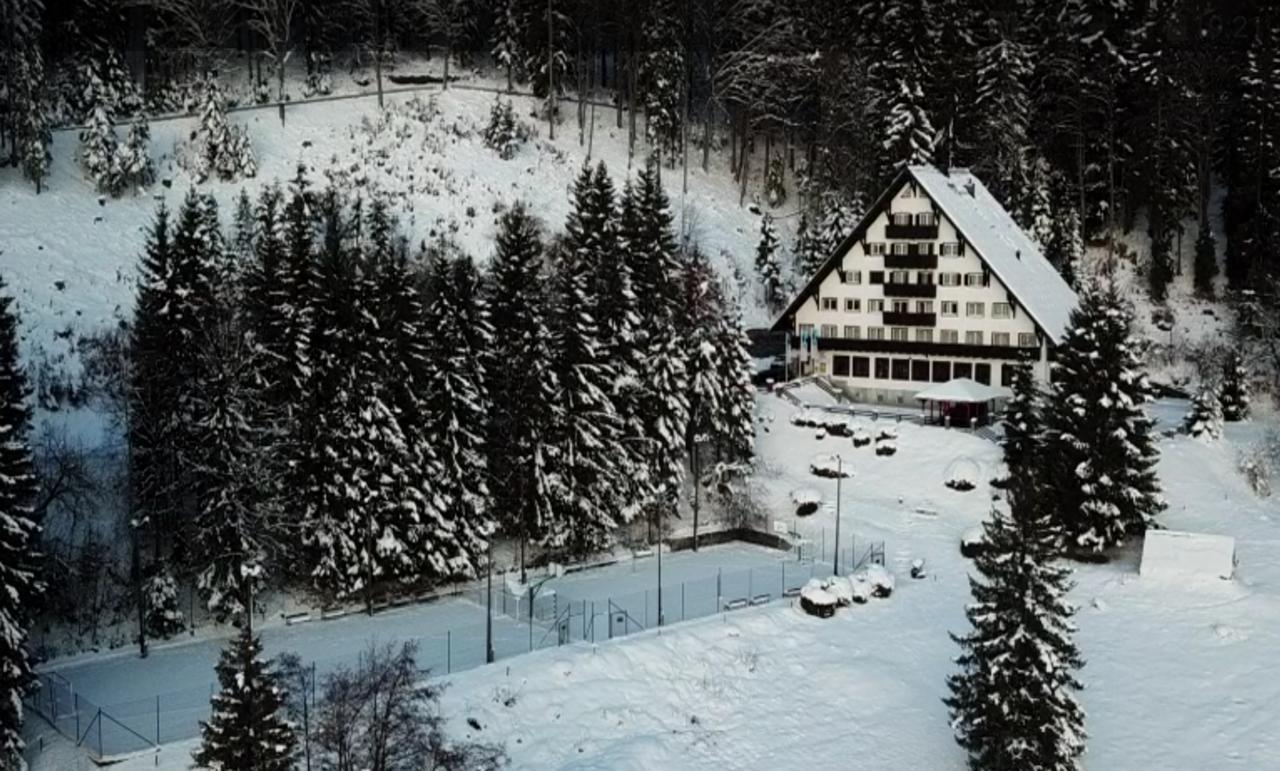 Hotel Tisa Pohorje Hocko Pohorje Bagian luar foto